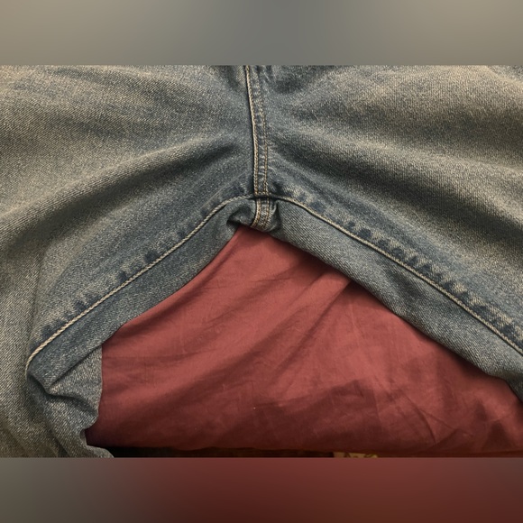 Urban Outfitters BDG Pull-On Mom Jeans in Light Wash, Size 31 - Picture 4 of 4